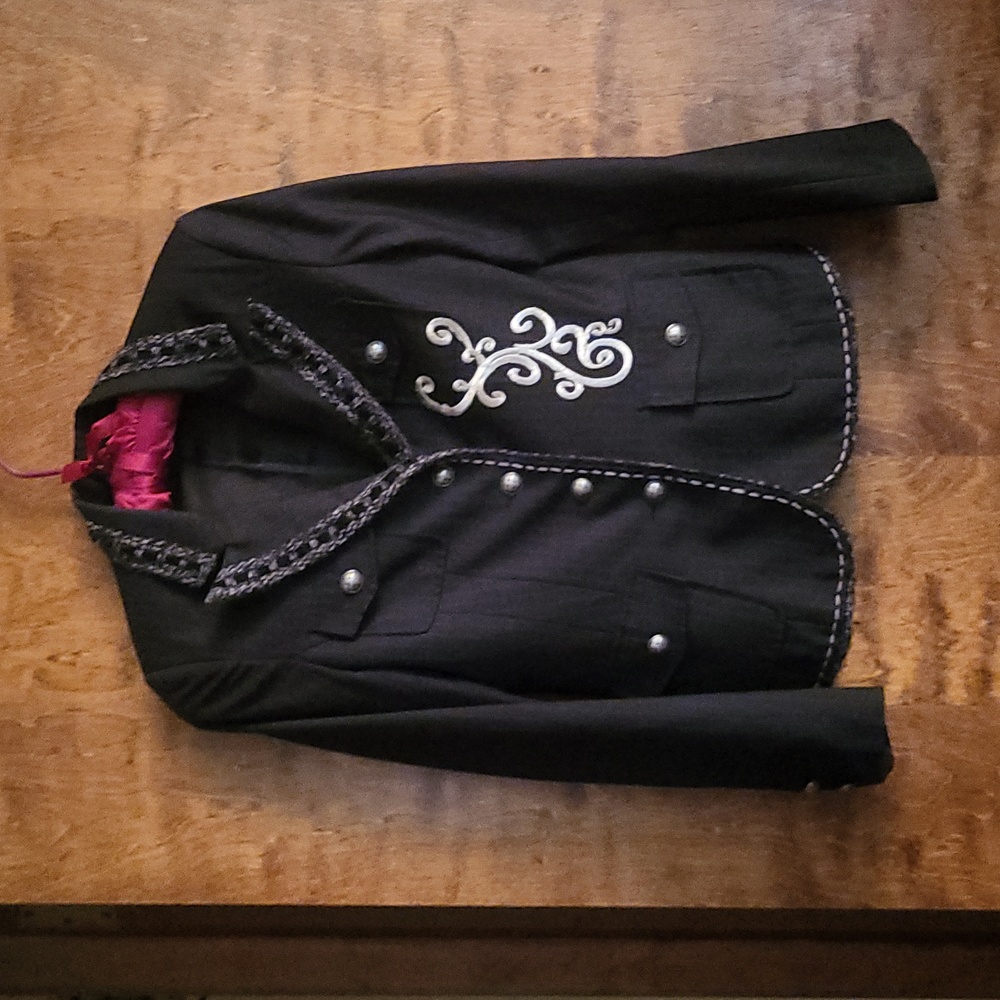 Unique Classy embroidered jacket M lined